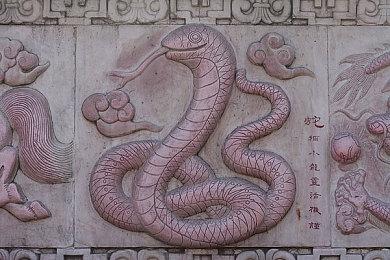 《霍格沃茨之遗》新预告发布 猫头鹰鸟瞰城堡场地